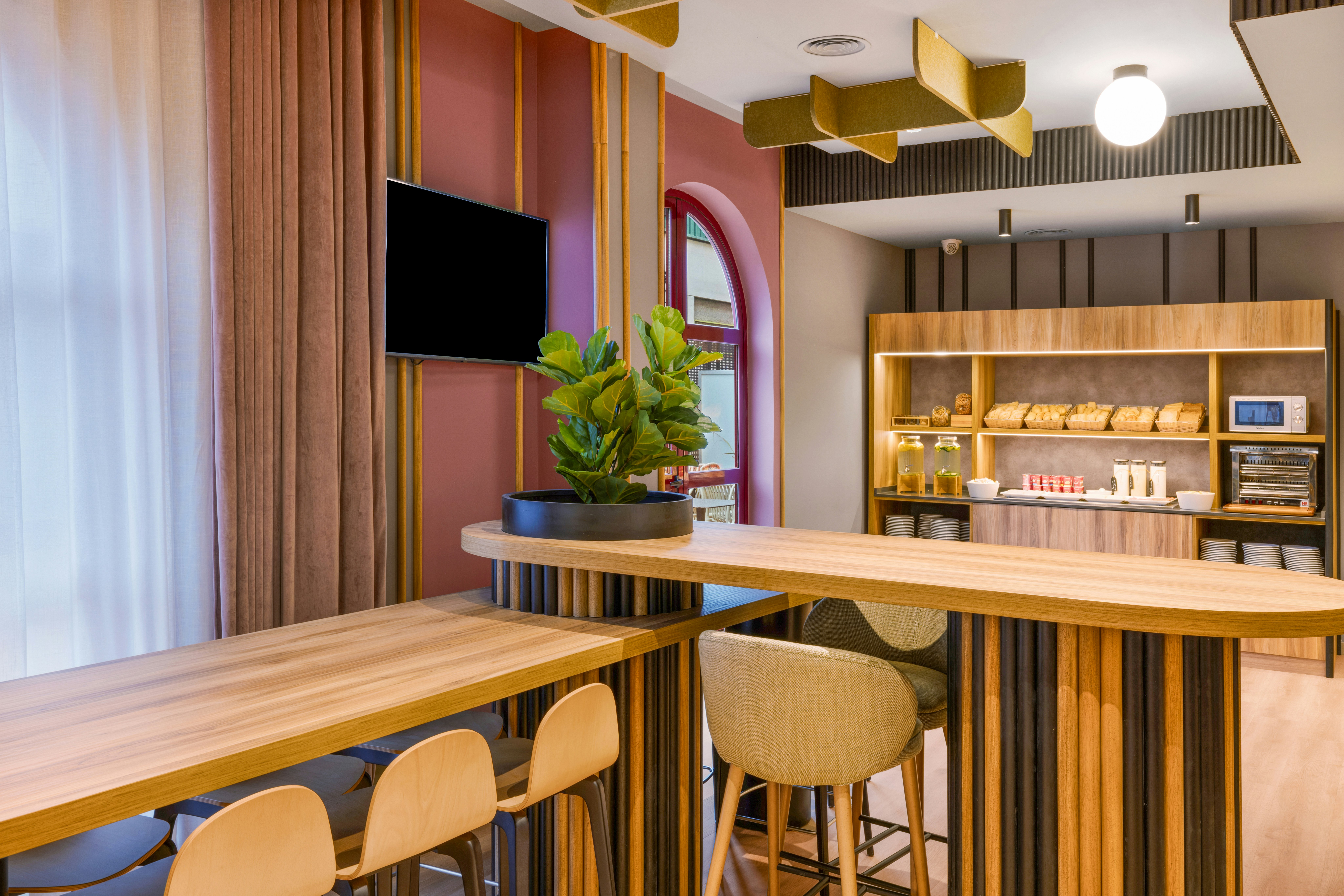 B&B HOTEL Madrid Fuenlabrada Retail Park 22/27