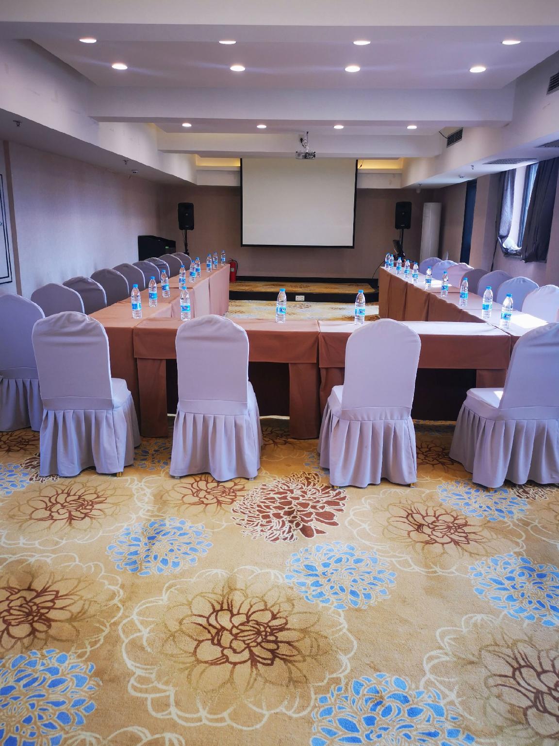Starway Hotel Qingdao Olympic Sailing Center 27/29