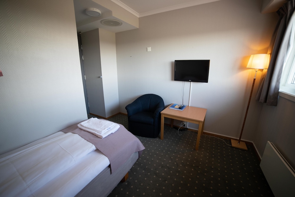 Sandefjord Motor Hotel 9/25