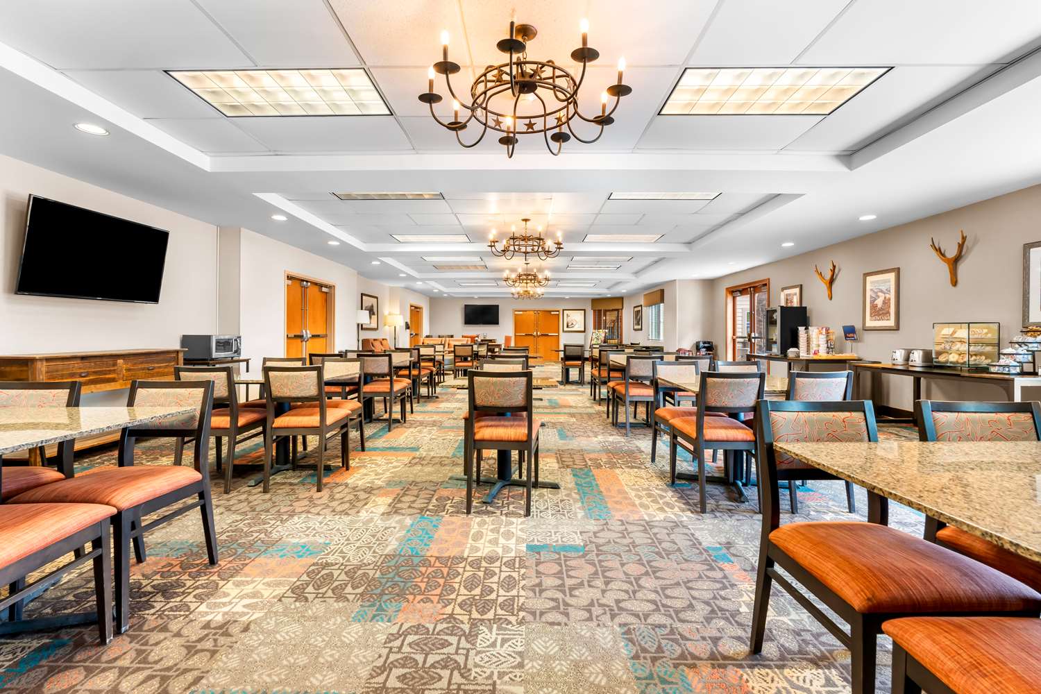 Best Western Rocky Mountain Lodge 42/43