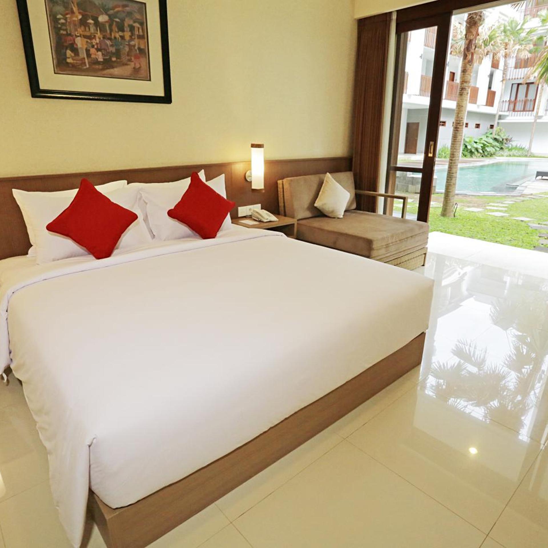 Deluxe, Ground Floor