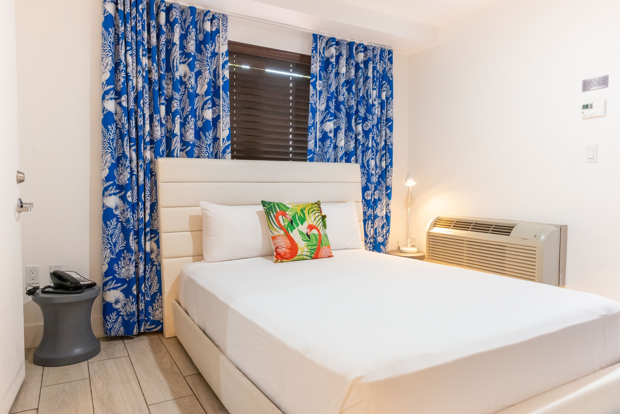 One Bedroom Queen Suite