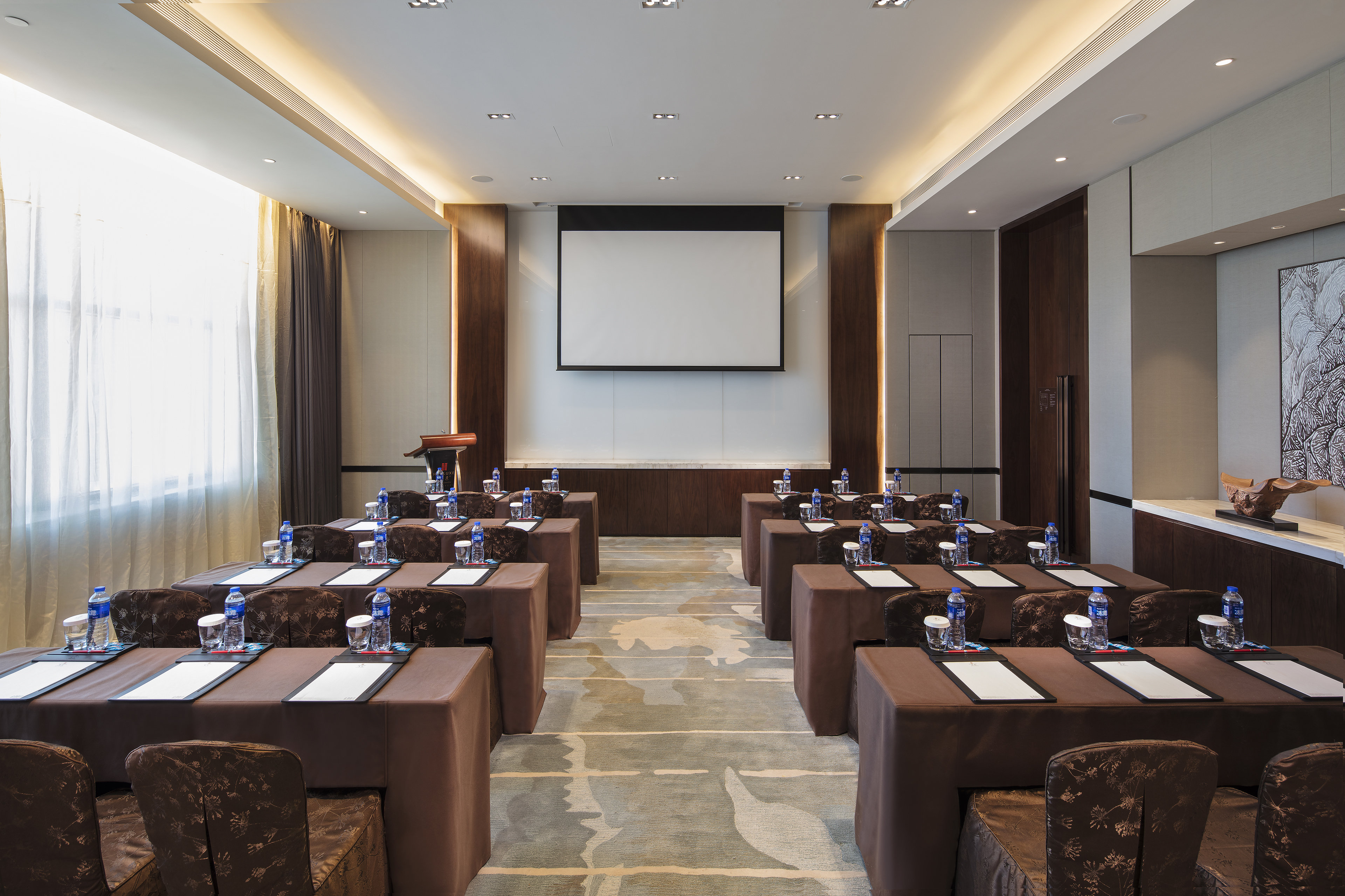 HUALUXE Hotels and Resorts Zhangjiakou 40/50