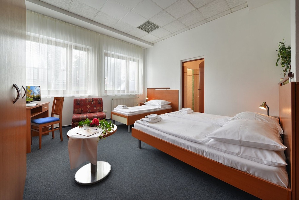 Ea Hotel Populus 16/53