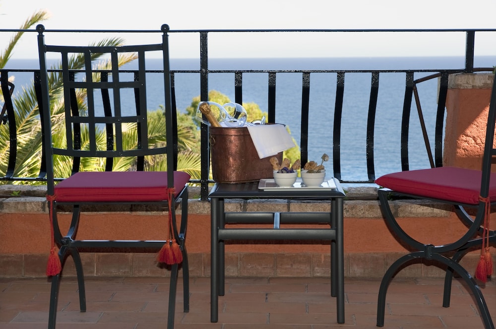 Hotel Il Pellicano 75/83