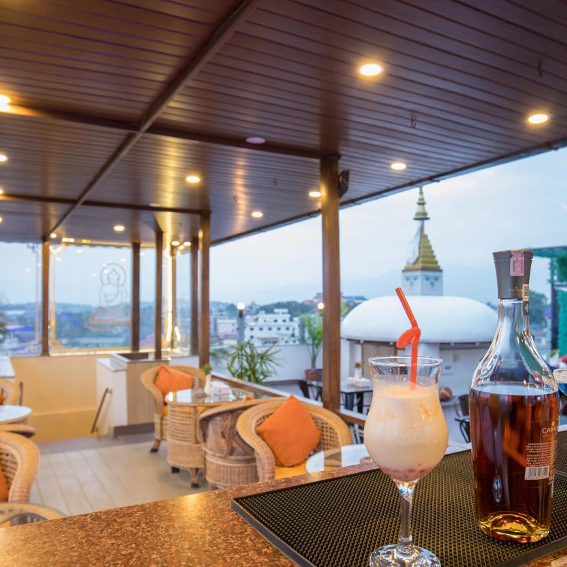 Bouddha Boutique Hotel 45/50