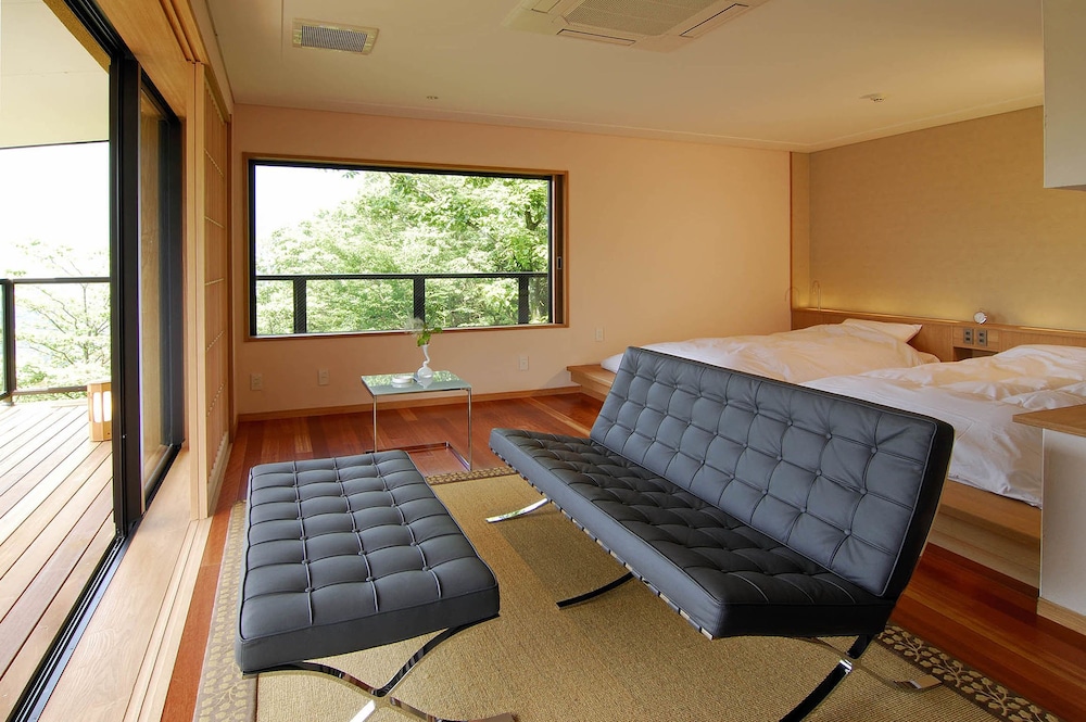 Hakone Tokinoshizuku 4/25