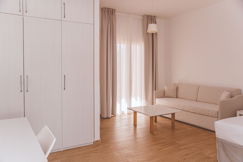 Residence Altair 25/50