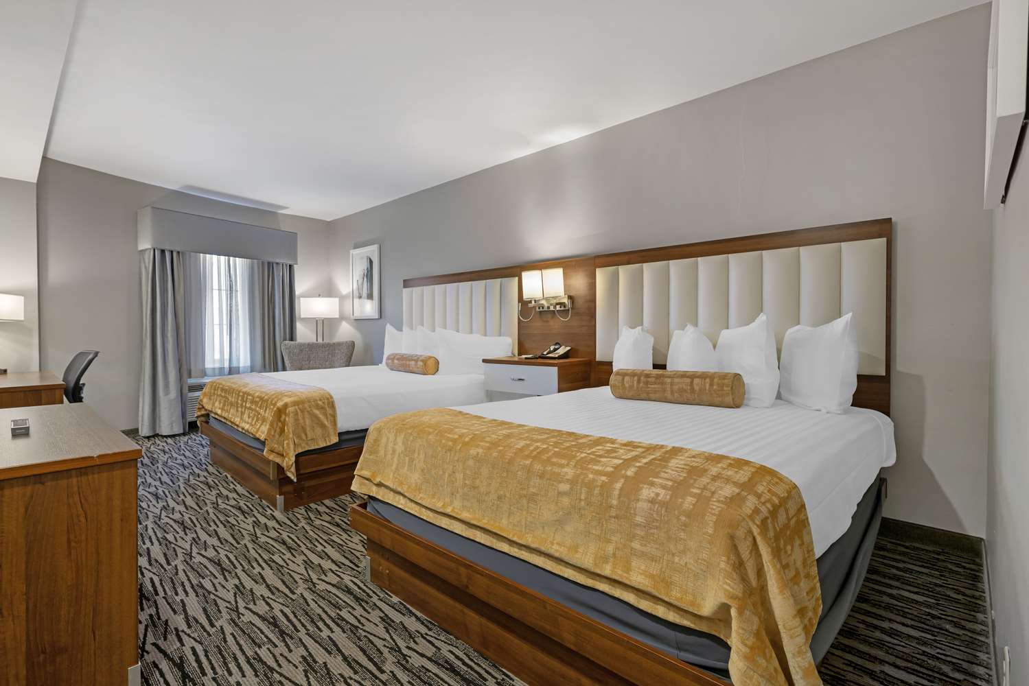 Best Western - On The Avenue 4/11