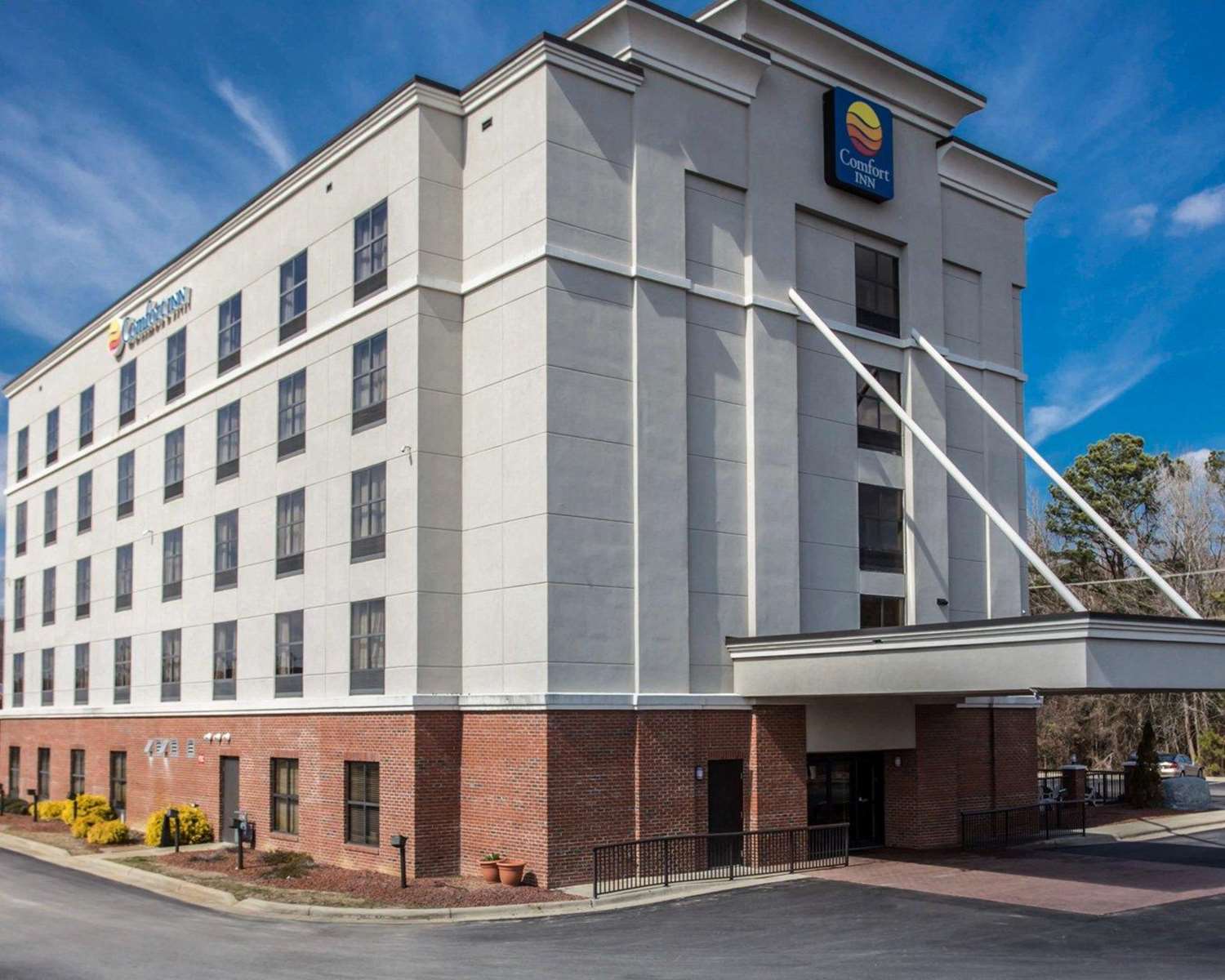 Comfort Inn and Suites Lumberton Central I-95 15/15