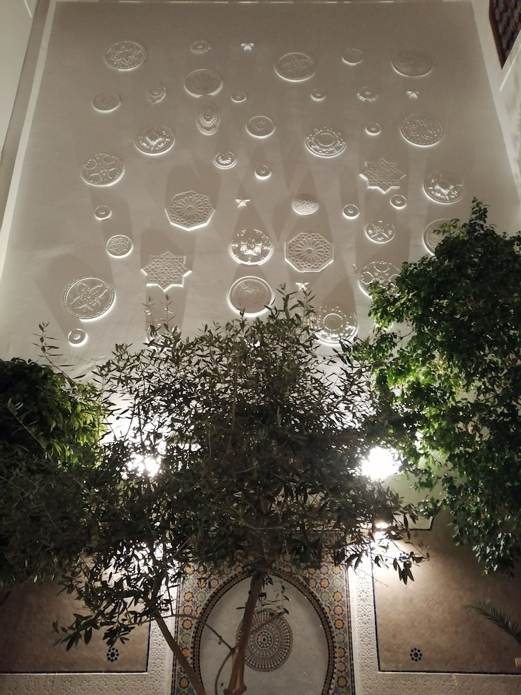 Riad Attarine 7/44