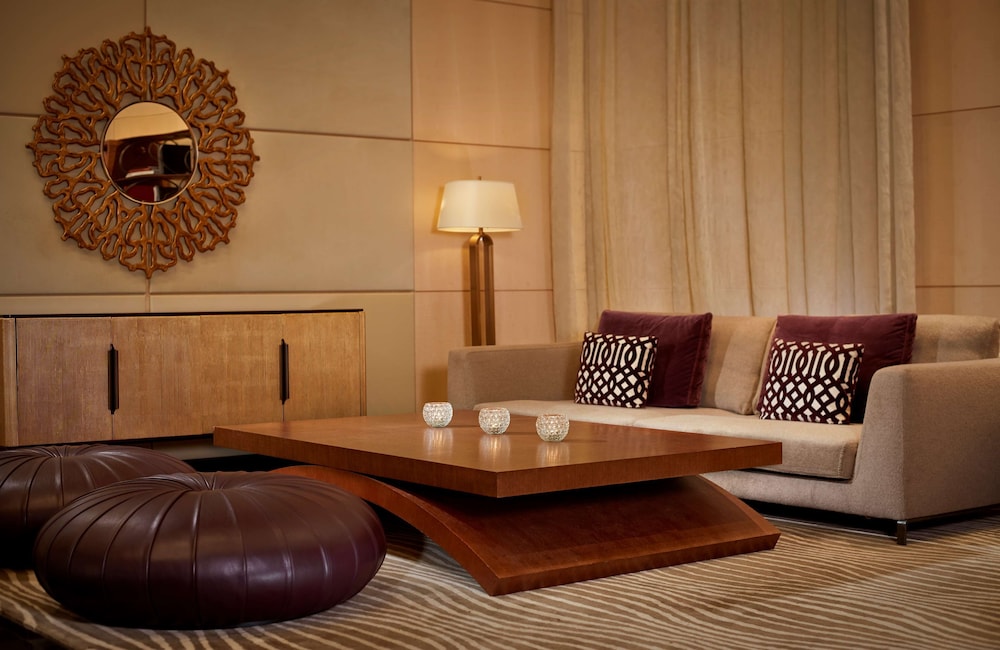 PARK HYATT ZURICH 43/80