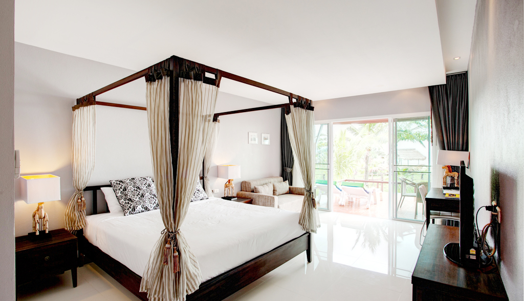 C&N Kho Khao Beach Resort 10/50