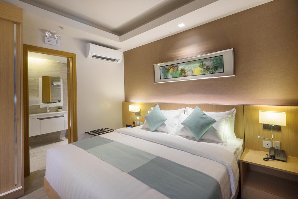 Watergate Hotel Butuan City 8/47
