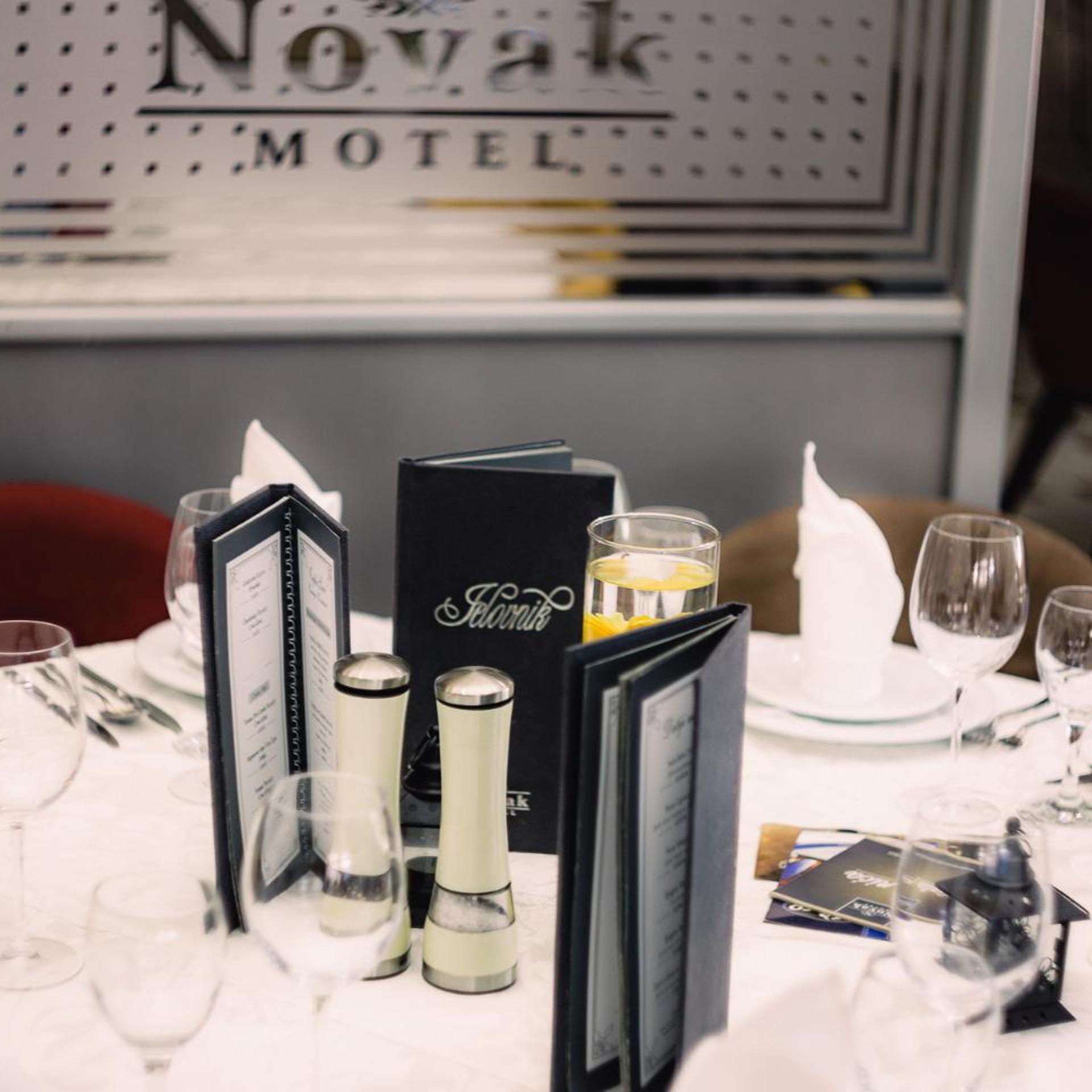 Novak Hotel 15/37
