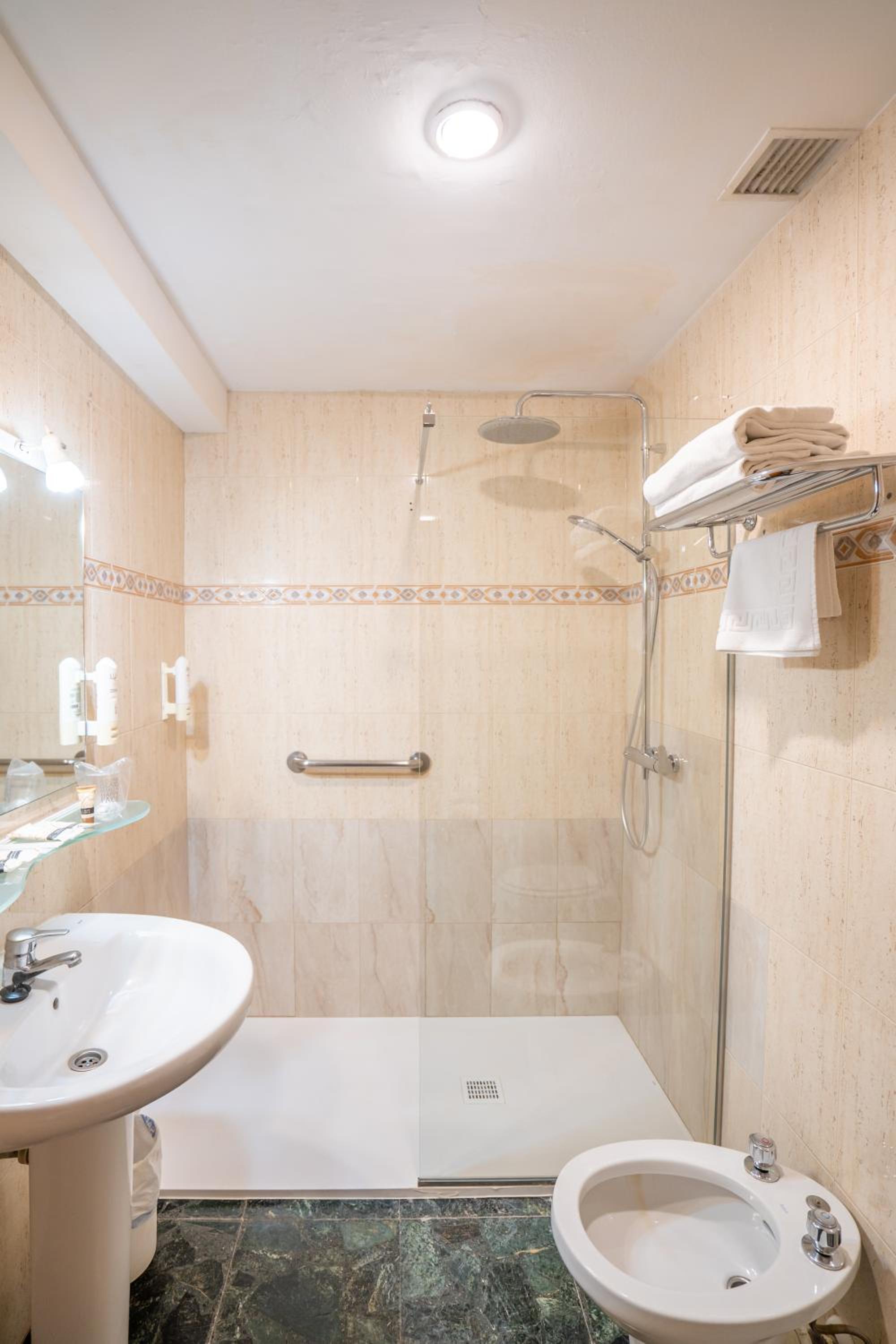 Room, Double Bed, TUDANCA MIRANDA 7/9