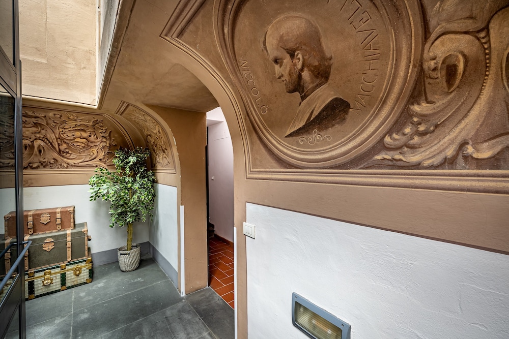 Martelli 6 Suite and Apartments photo3