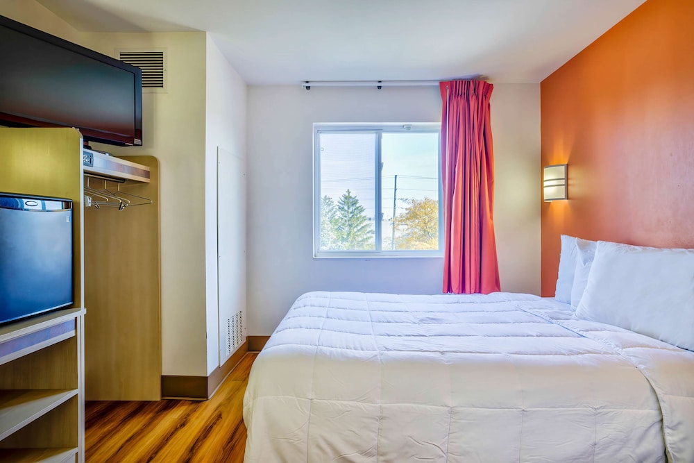Motel6 Burlington On - Toronto West - Oakville 34/61