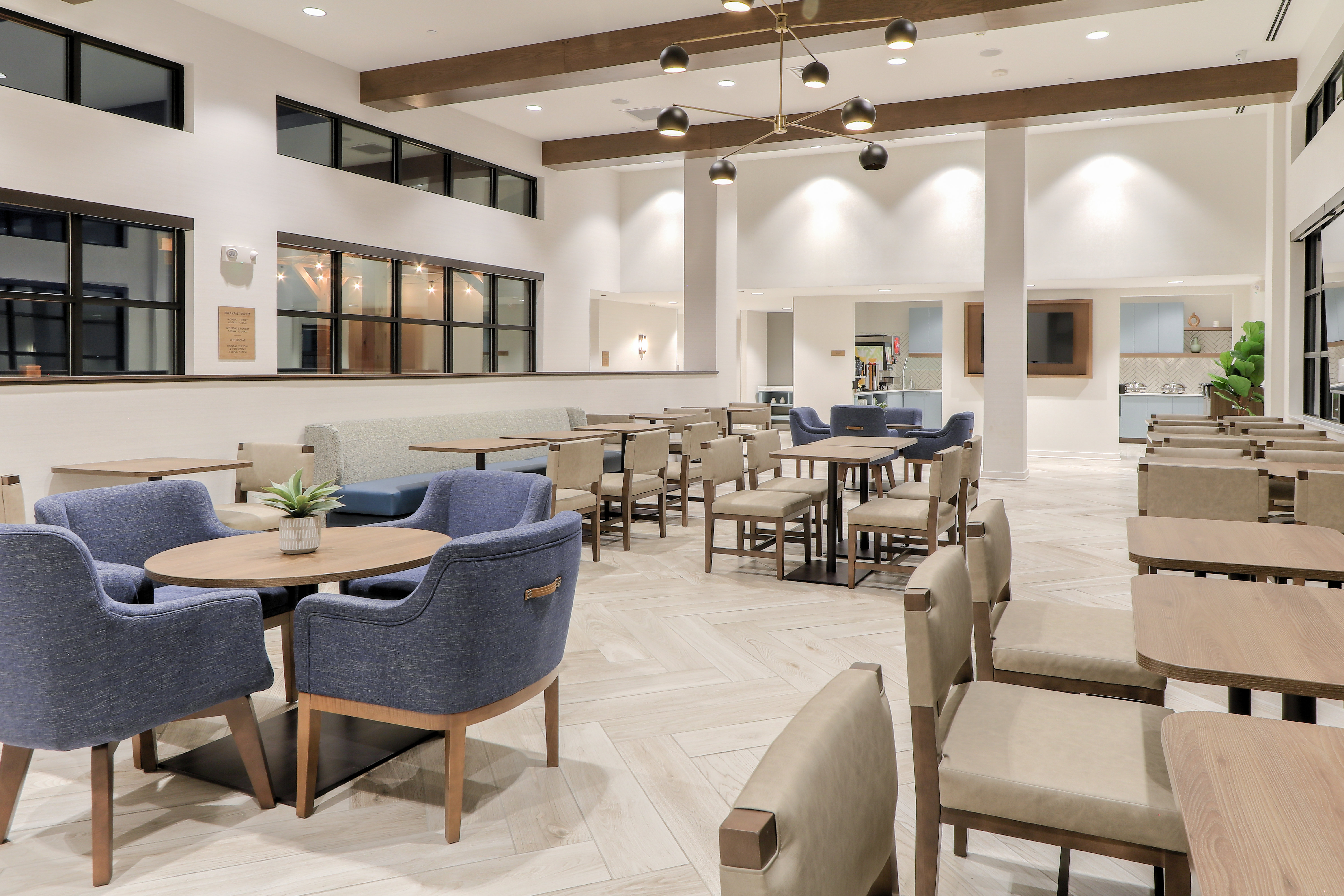 Staybridge Suites Pigeon Forge - Smoky Mtns, an IHG Hotel 34/50