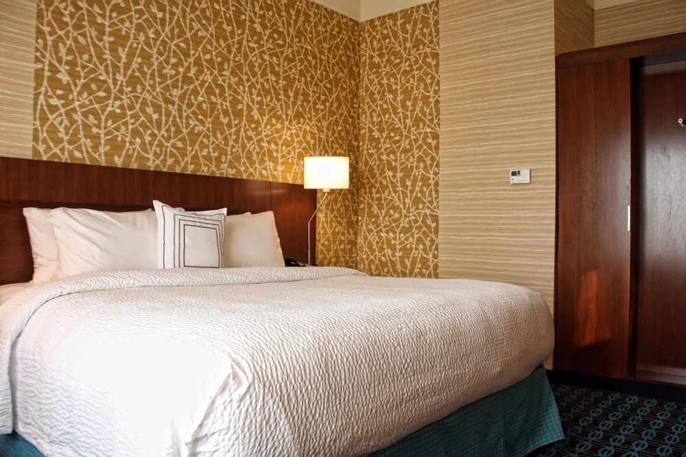 Fairfield Inn Suites Reading Wyomissing 20/51