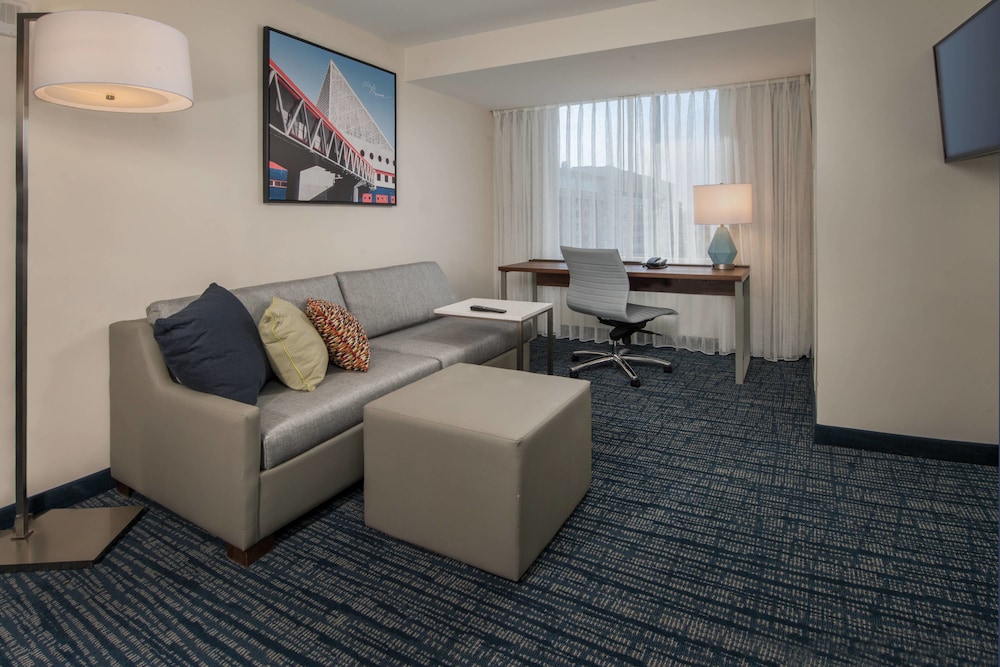 RESIDENCE INN BALTIMORE AT THE JOHNS HOPKINS MEDICAL CAMPUS 21/54