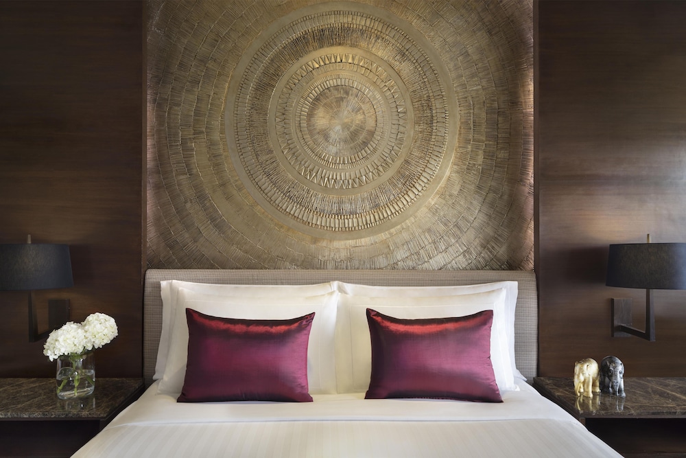 Anantara Riverside Bangkok Resort 7/43