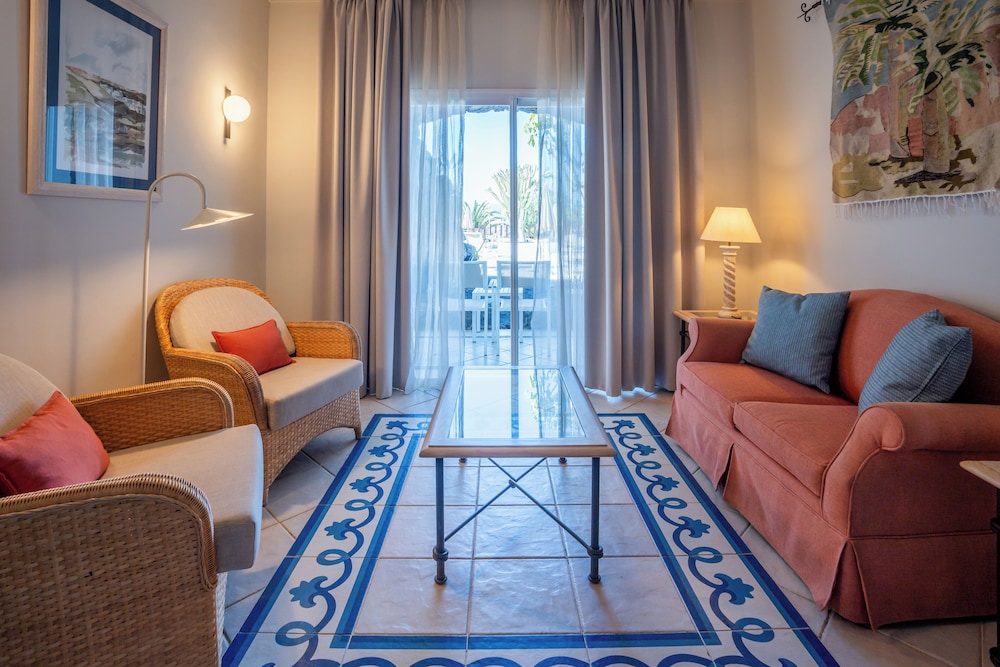 Hotel LIVVO Volcan Lanzarote 56/78