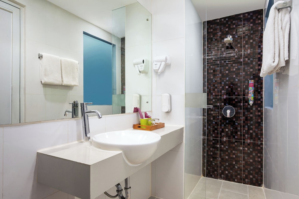 favehotel Kelapa Gading 54/54