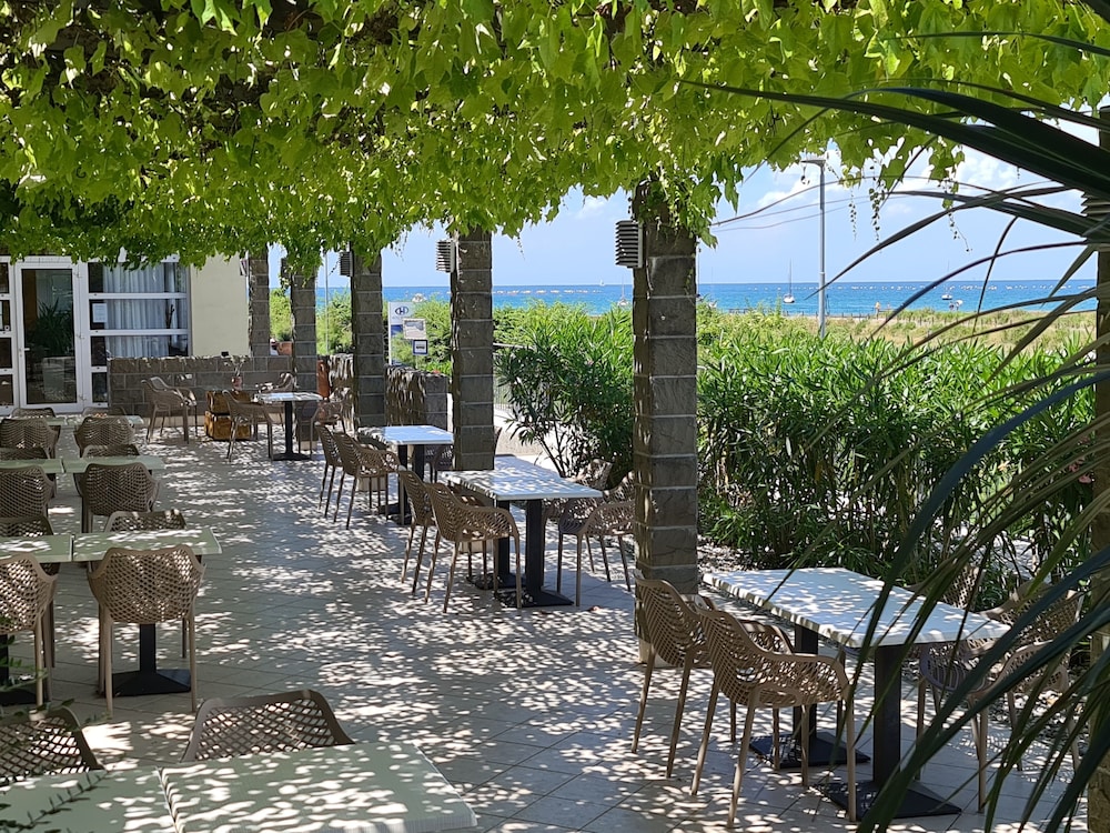 Hotel Oleander 34/76