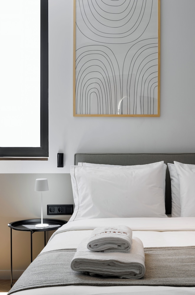 Ermass Modern Living Apartments 17/50
