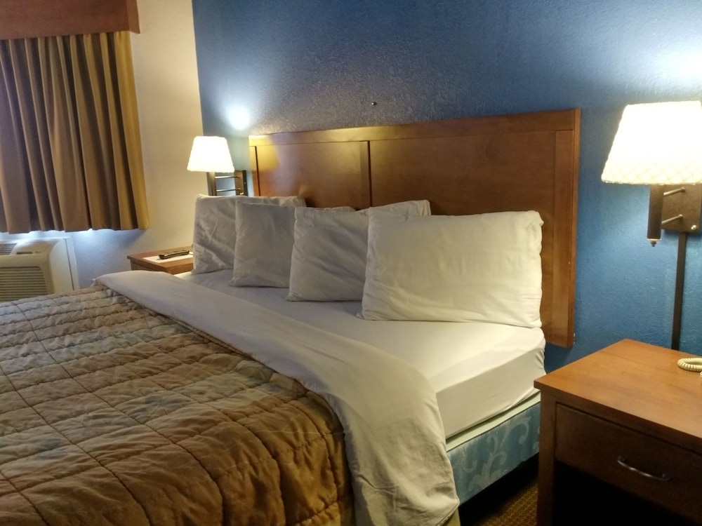 GrandStay Hotel & Suites - Madelia 15/58