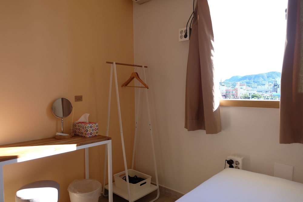Hostel Espace 10/52