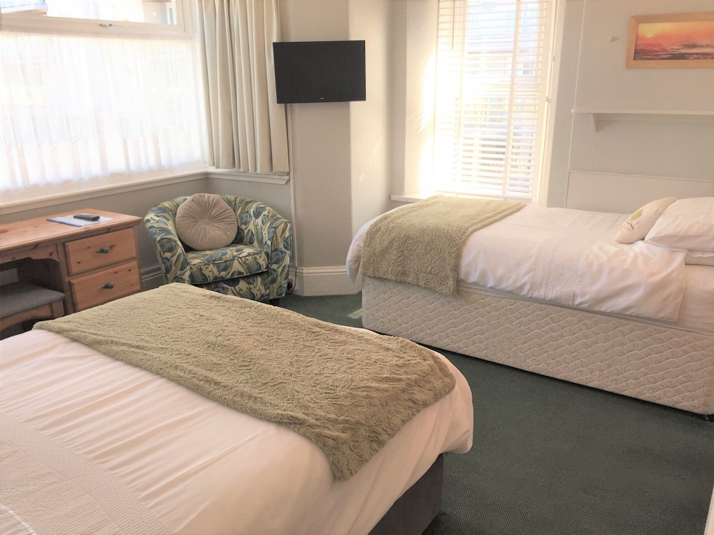Summer Breeze Guest House - B&B 23/42