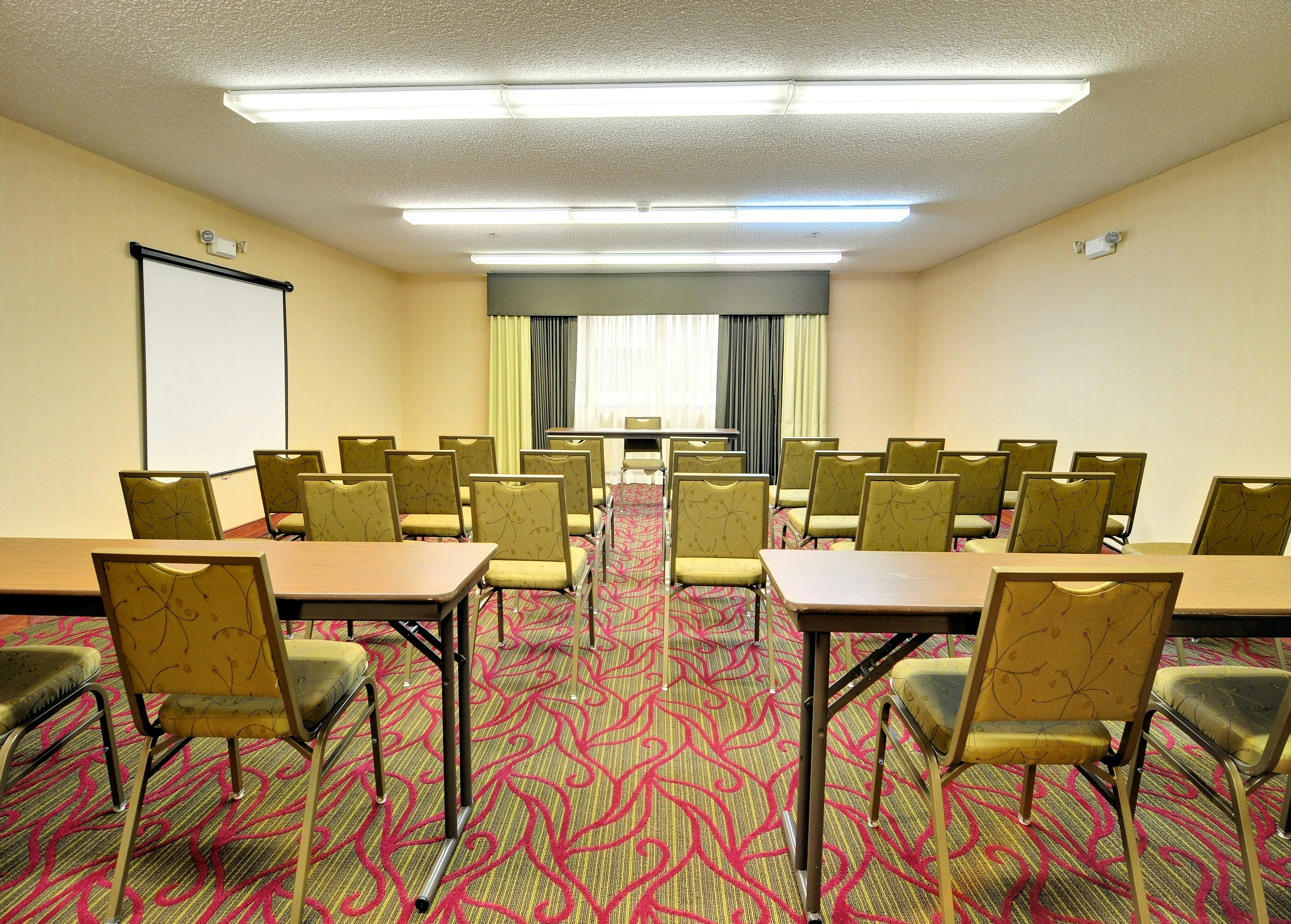 Hampton Inn Athens TN 25/29