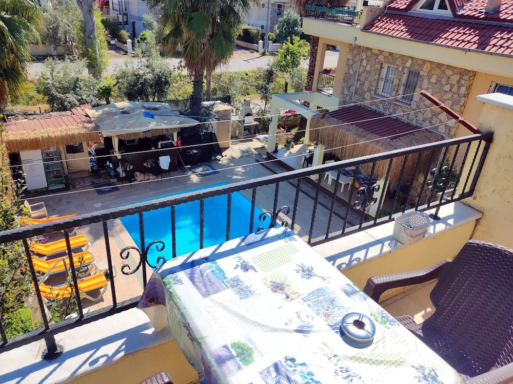 Cileks Apart Hotel 39/47