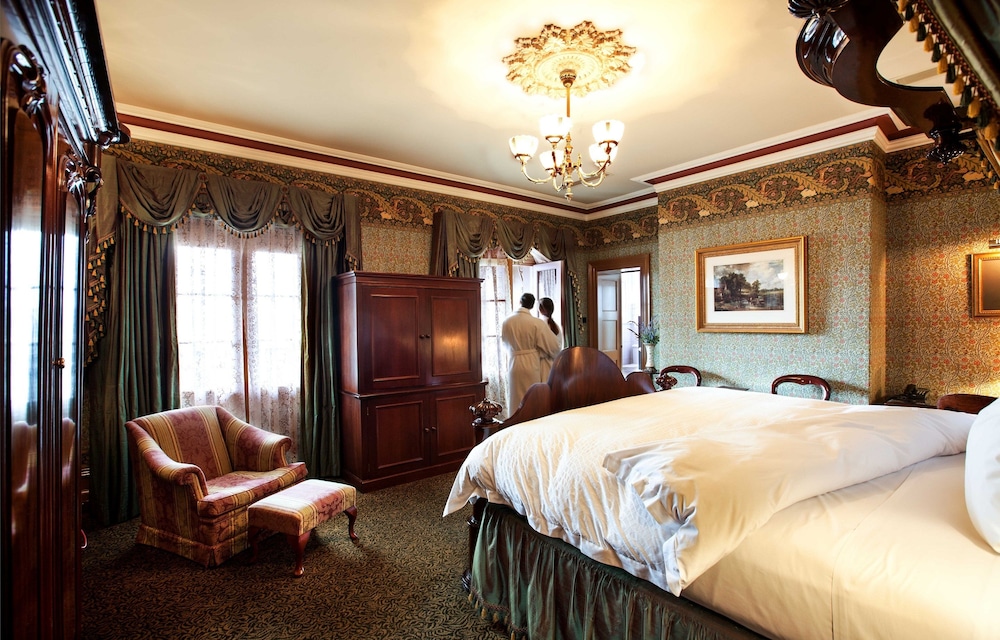 Craigs Royal Hotel 7/50