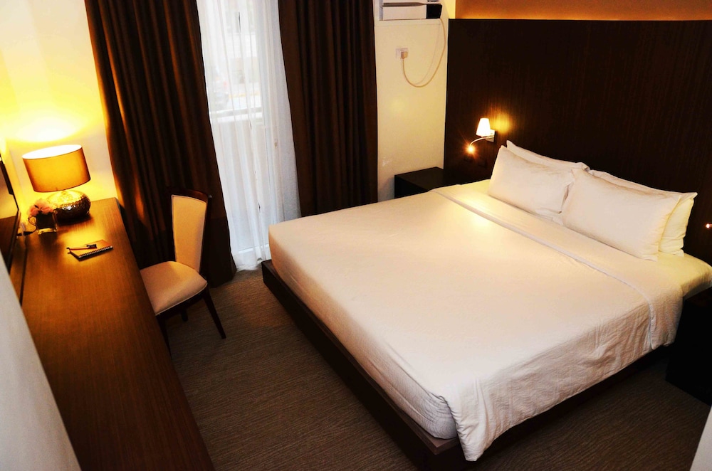 Superior, King Bed