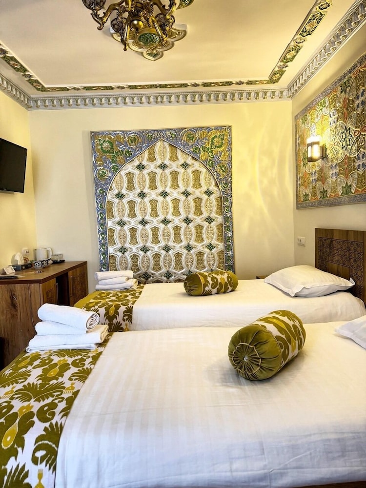Bobosh Hotel 14/50