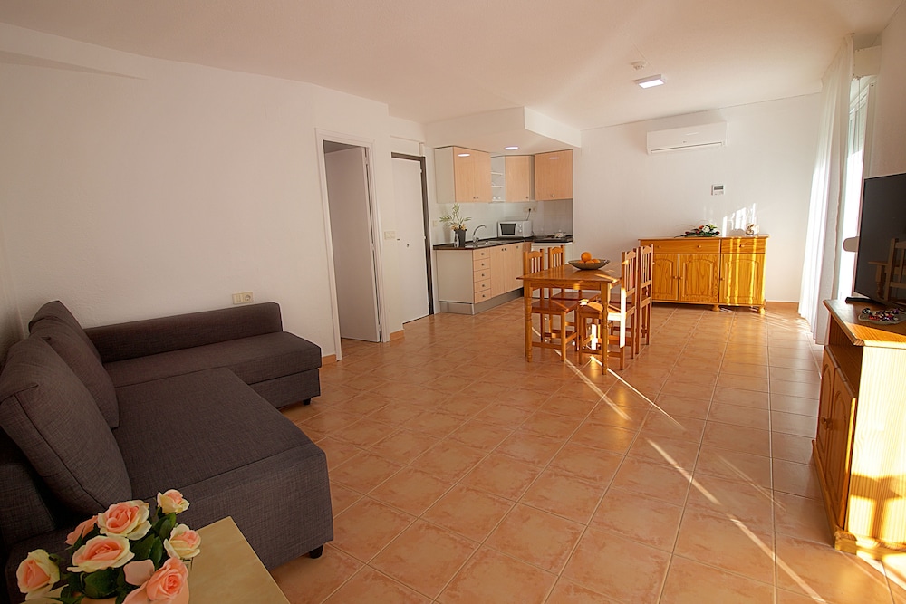 Hostal El Mercat 39/60