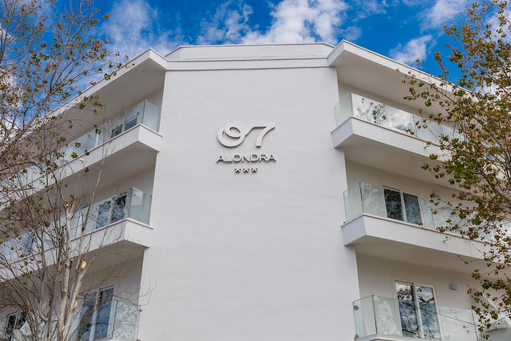 Hotel Alondra 1/50