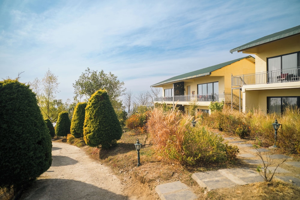 Rakkh Resort, a member of Radisson Individuals Retreats 48/50