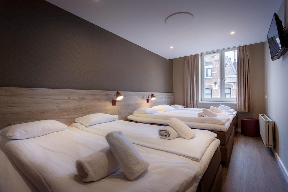 Amsterdam Downtown Hotel 9/31
