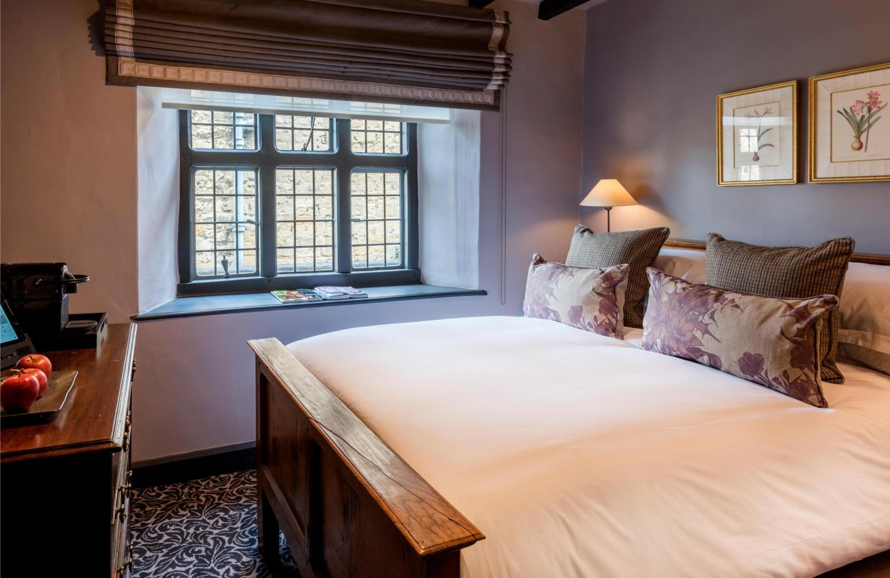 Cozy, House, Single, Double Bed, Main Building