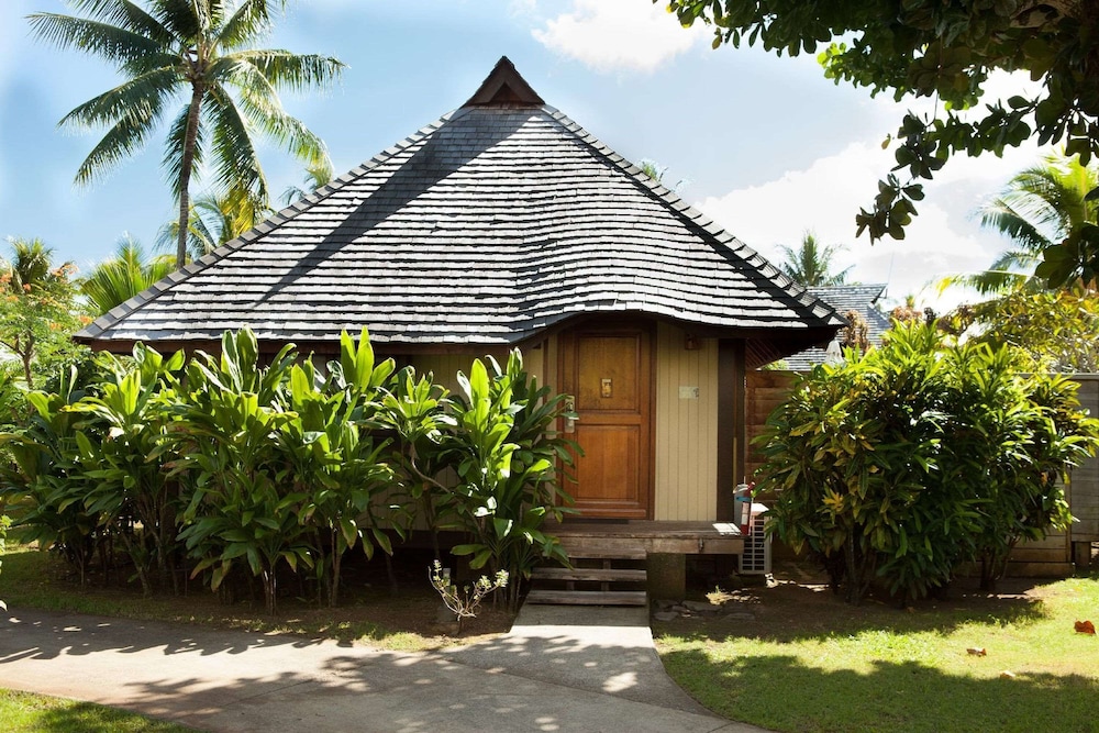 Hilton Moorea Lagoon Resort and Spa 5/81