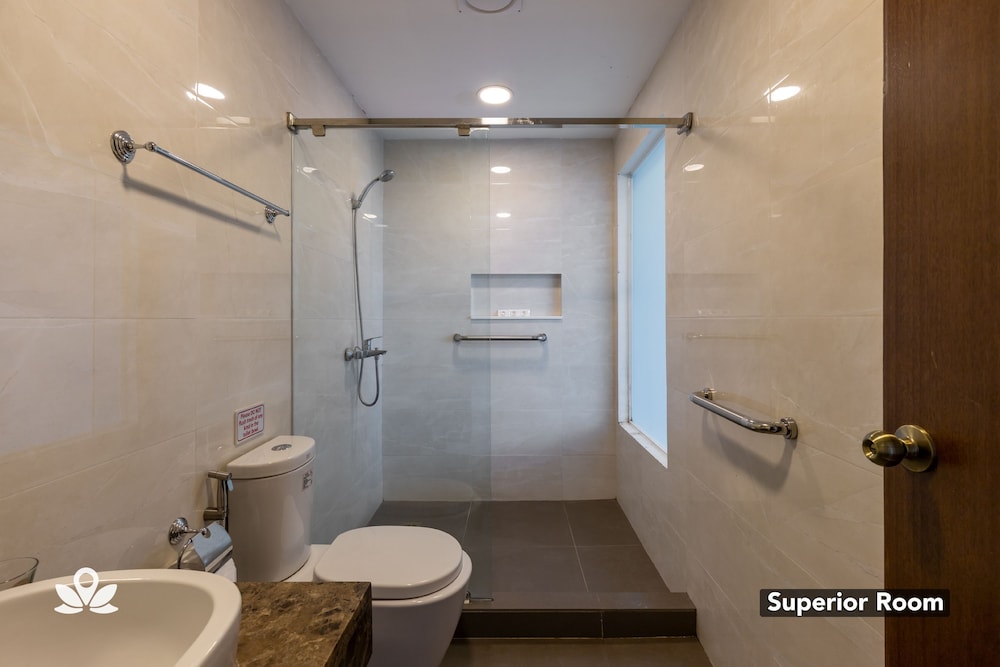 The Podium Boutique Hotel 38/40