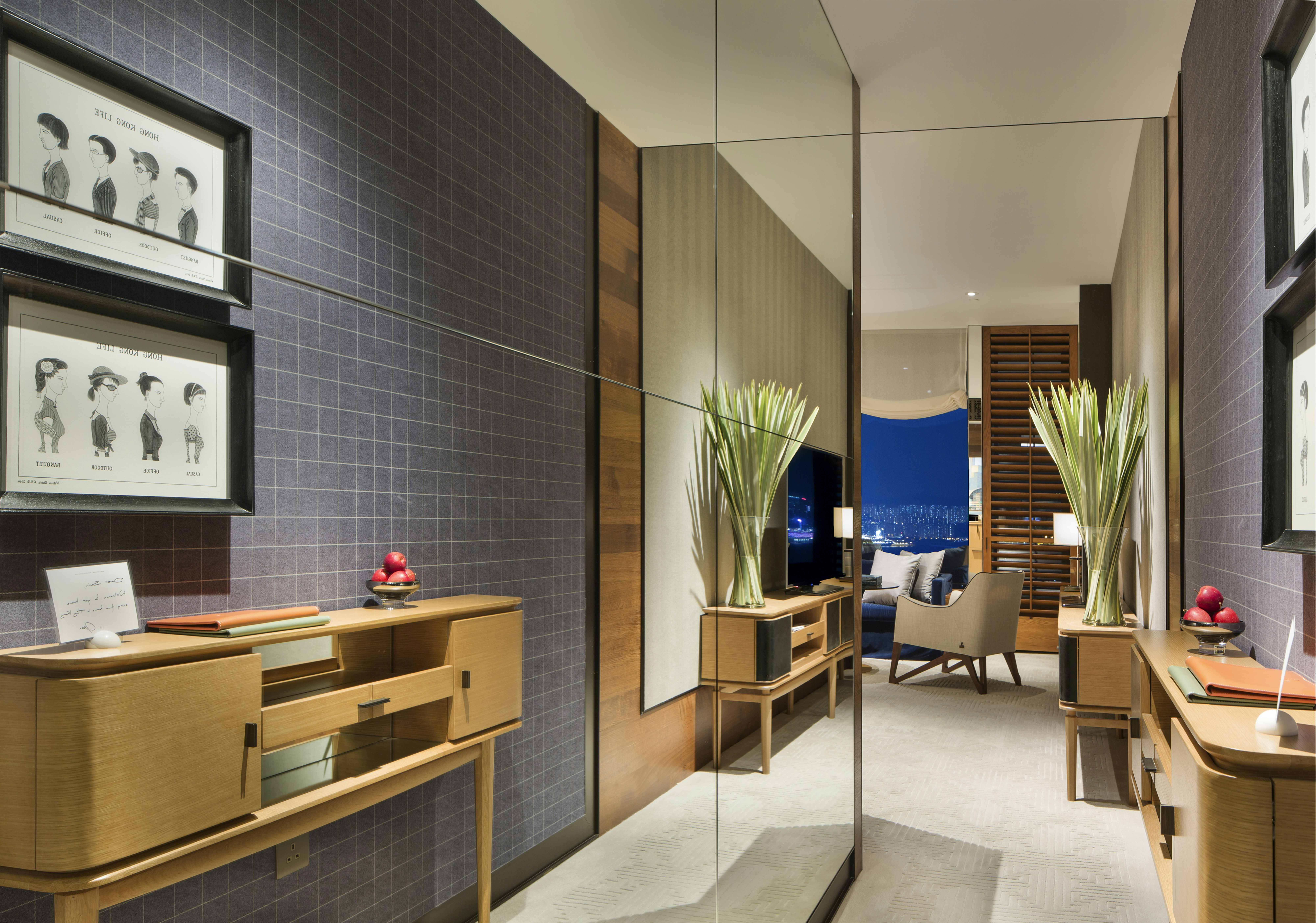 Rosewood Hong Kong 6/85