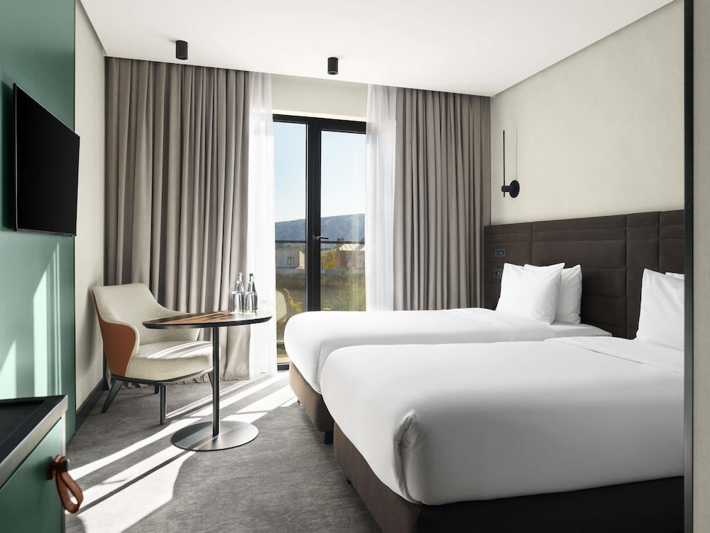 Standard Twin Bed, Novotel Tbilisi Center 6/10