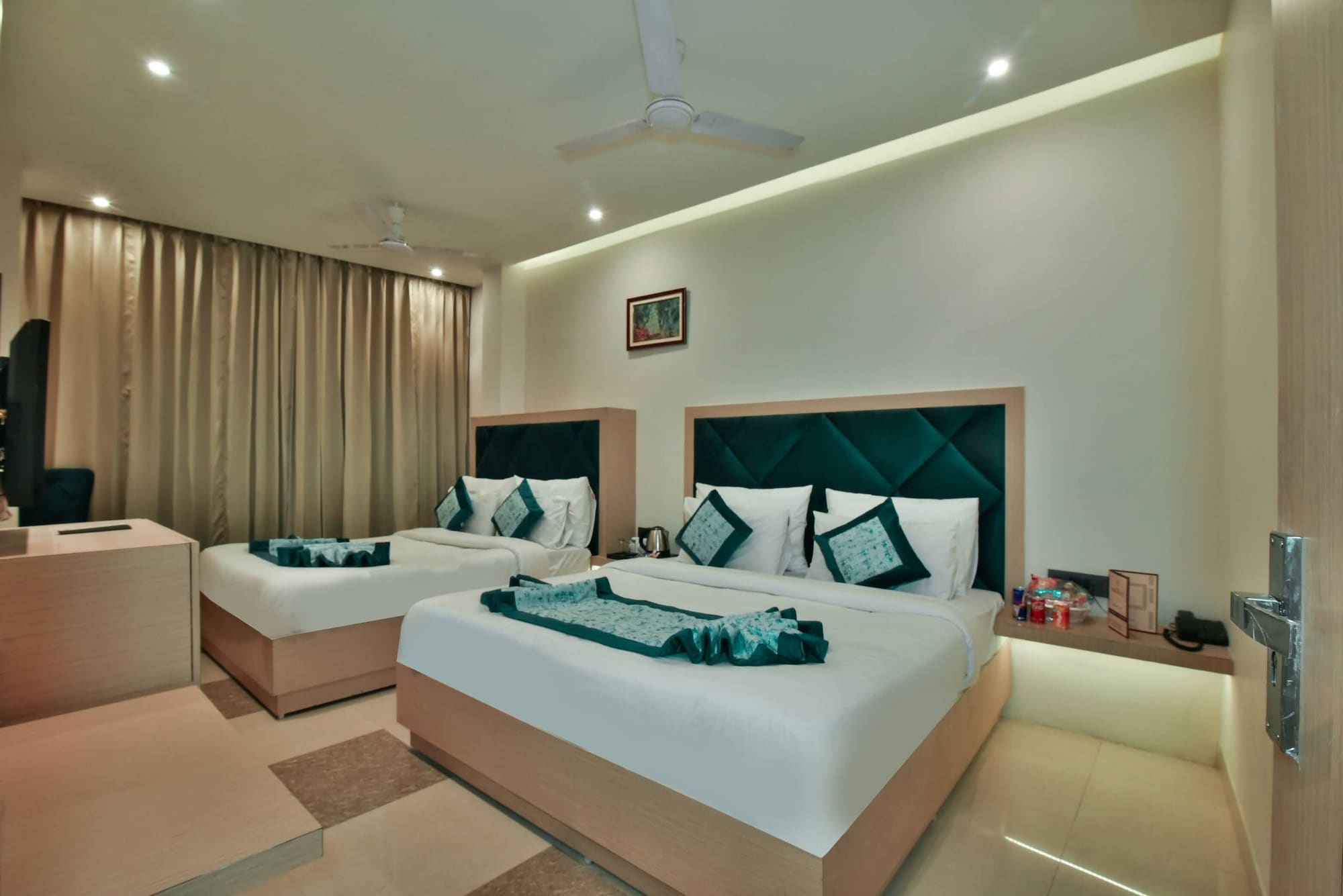 family suite