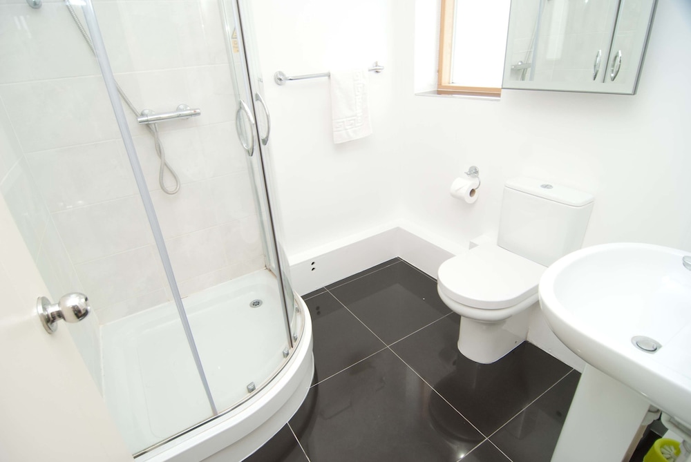 Southampton Serviced Apartment 45/47
