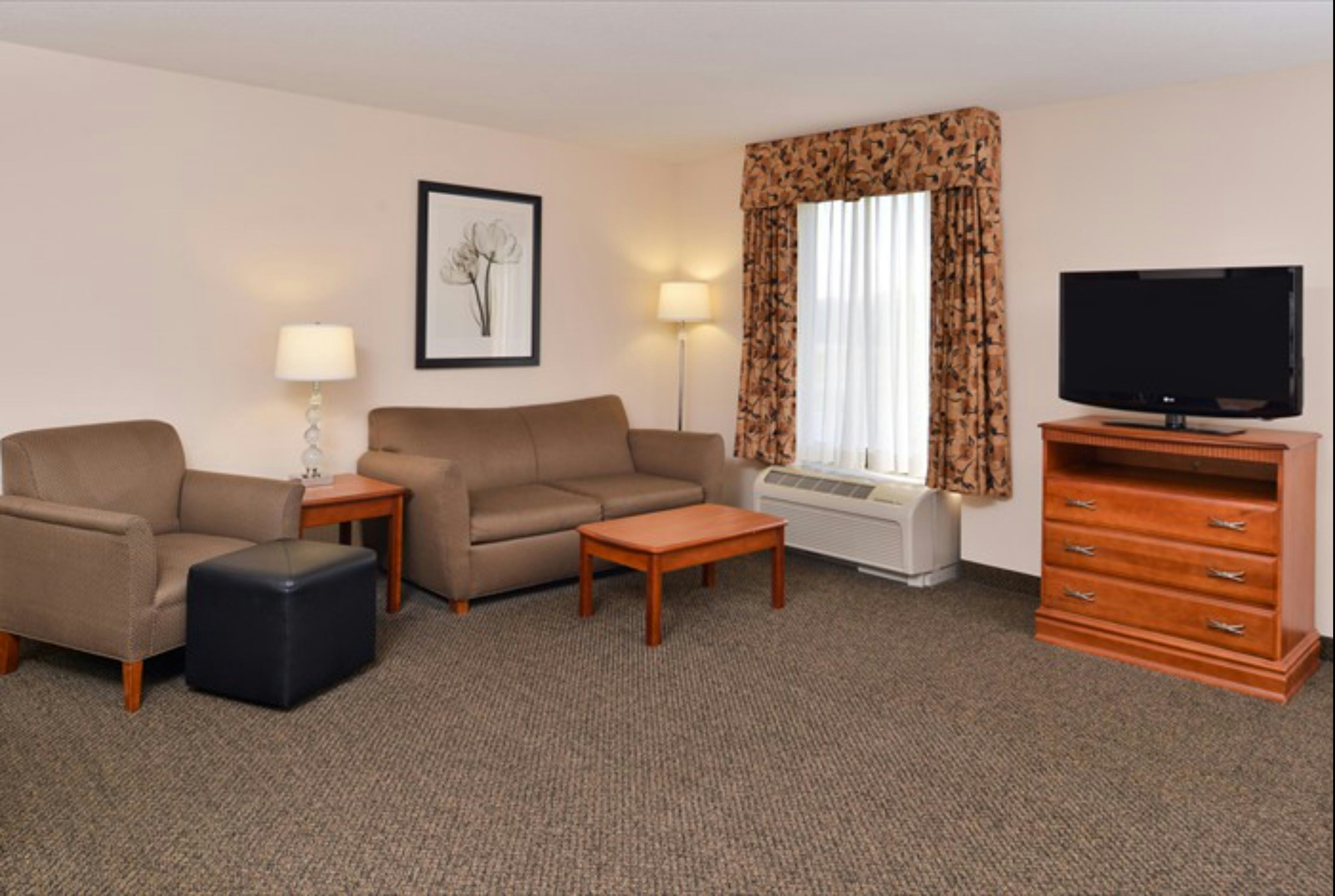 Hampton Inn Suites Richmond 32/50